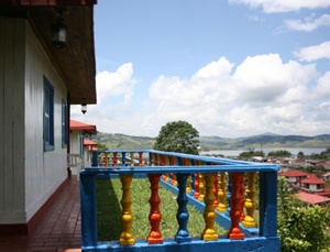 Hotels Lake Calima Colombia